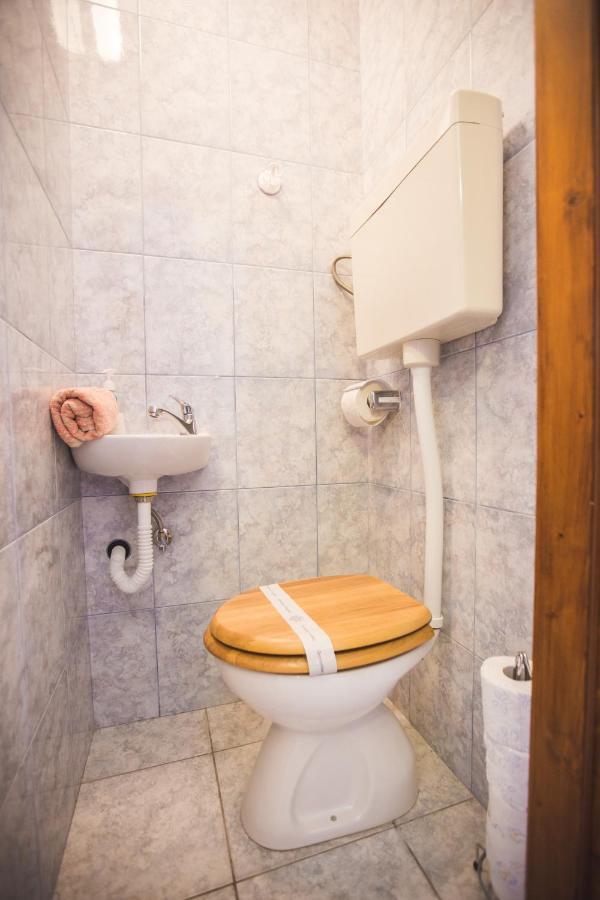 Apartmani Nada & Darko, Kampor, Rab, Hrvatska Luaran gambar